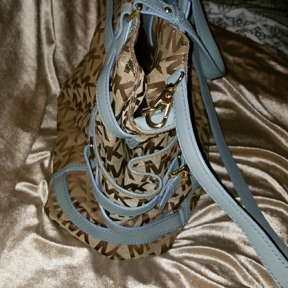 Michael Kors bag - Picture 3 of 4